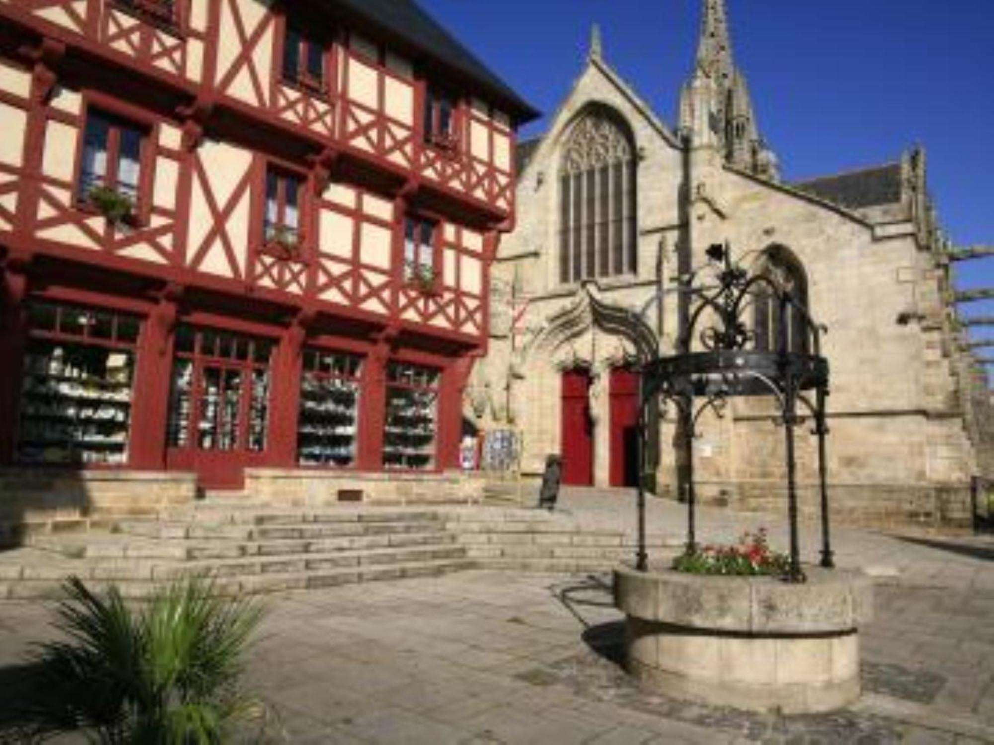 Maison Josselin Proche Chateau Exterior foto